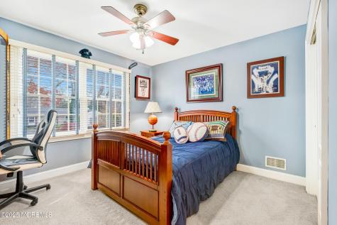 909 Brookside Avenue Ocean Twp NJ 07712