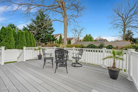 909 Brookside Avenue Ocean Twp NJ 07712