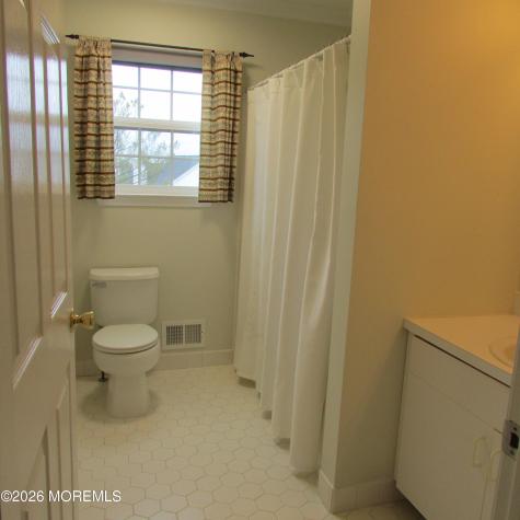 29 Tall Oaks Court Parlin NJ 08859