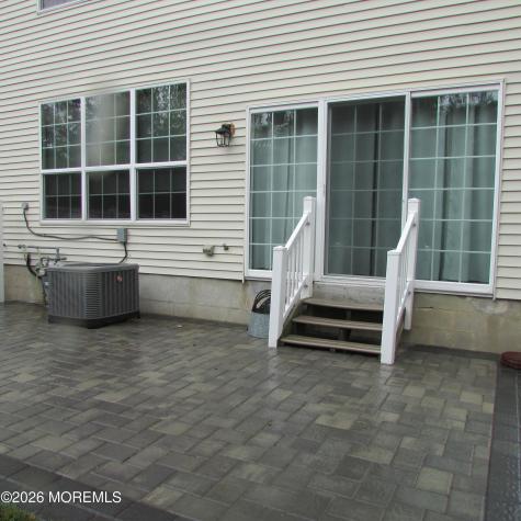 29 Tall Oaks Court Parlin NJ 08859