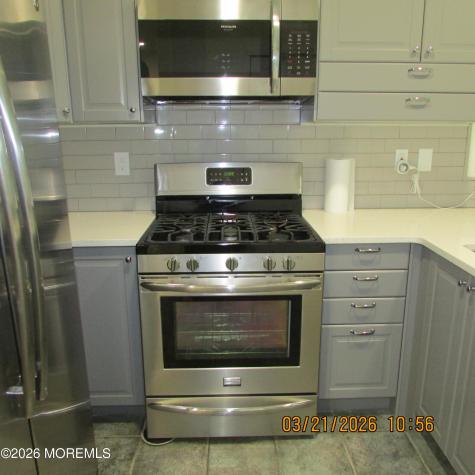 29 Tall Oaks Court Parlin NJ 08859