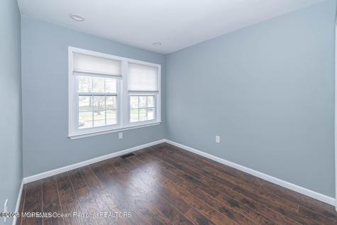 25 Duncan Way Freehold NJ 07728