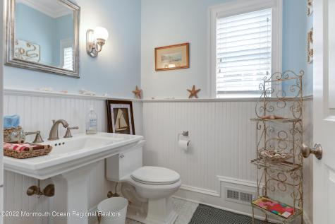 306 Old Bridge Street Mantoloking NJ 08738