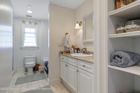 306 Old Bridge Street Mantoloking NJ 08738
