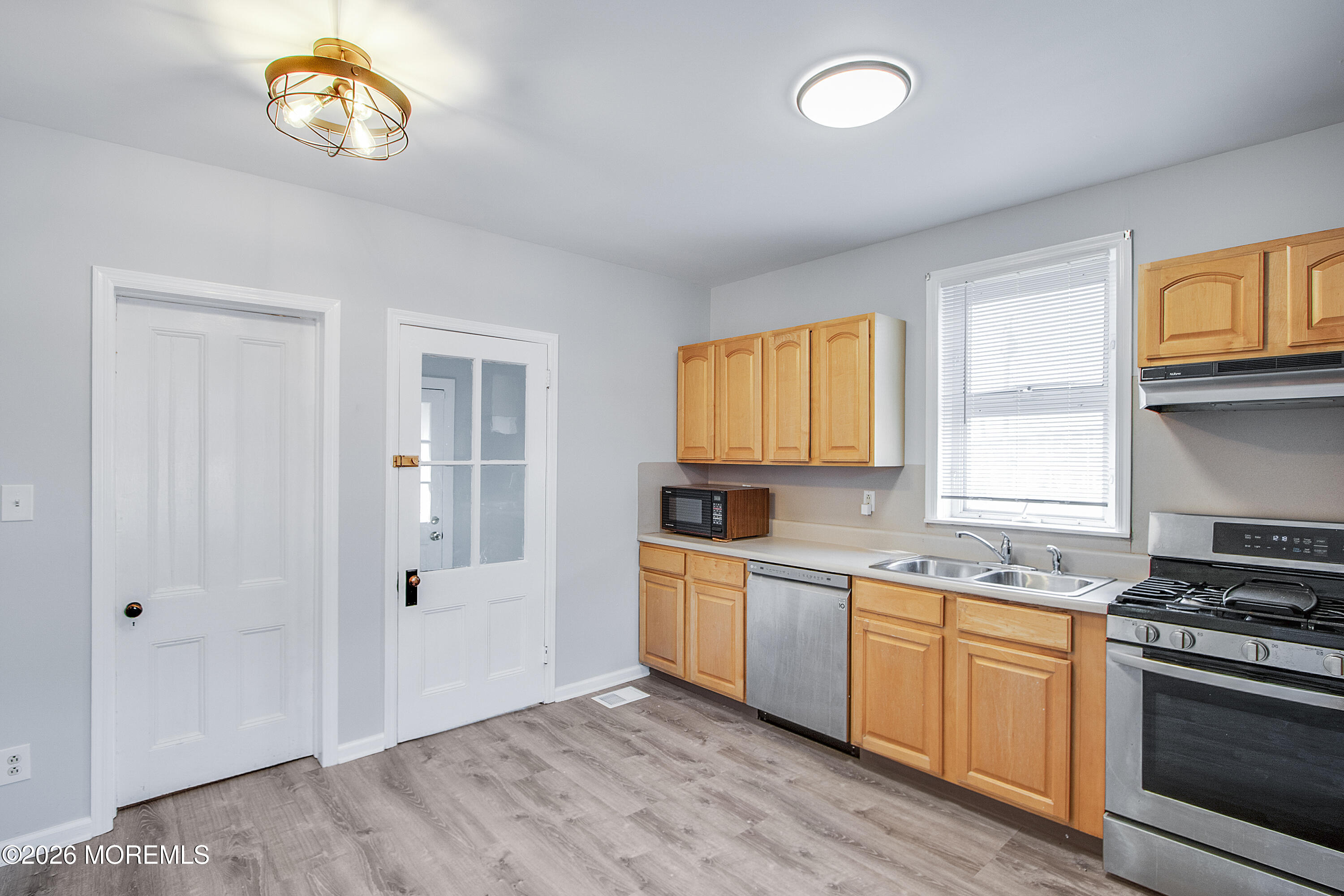 81 Woodbridge Avenue Highland Park NJ 08904