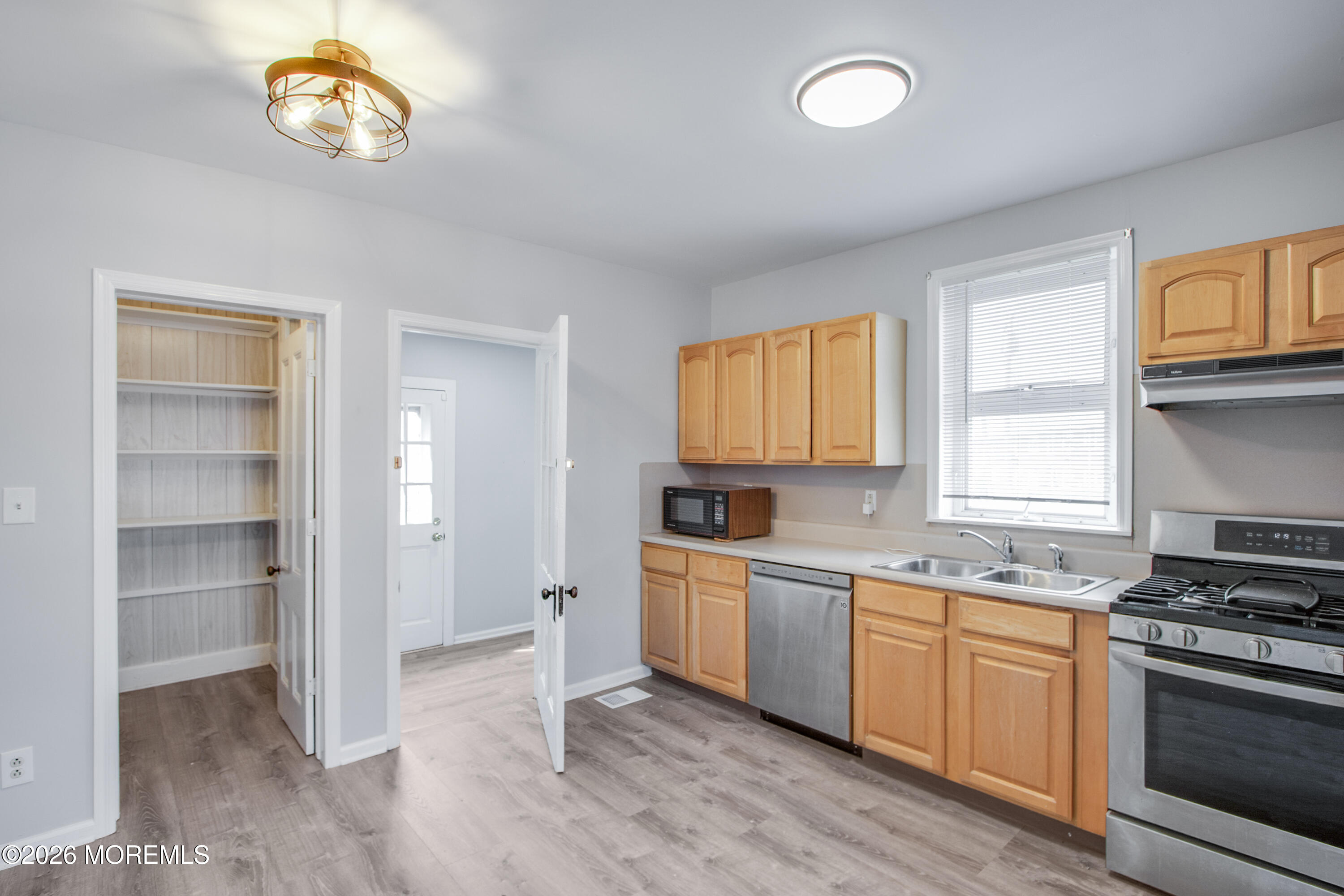 81 Woodbridge Avenue Highland Park NJ 08904