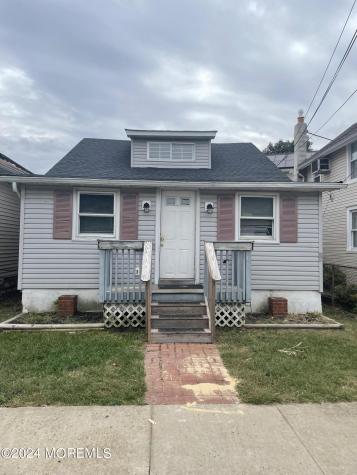 84 Pineview Avenue Keansburg NJ 07734
