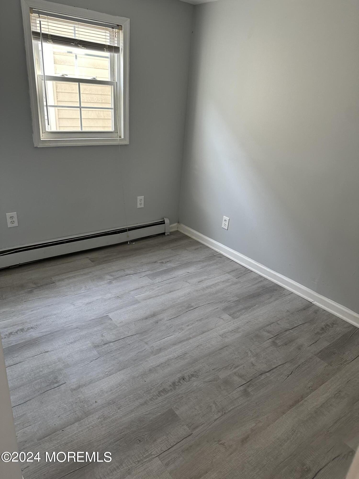 84 Pineview Avenue Keansburg NJ 07734