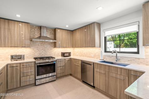 325 Oakley Avenue Elberon NJ 07740