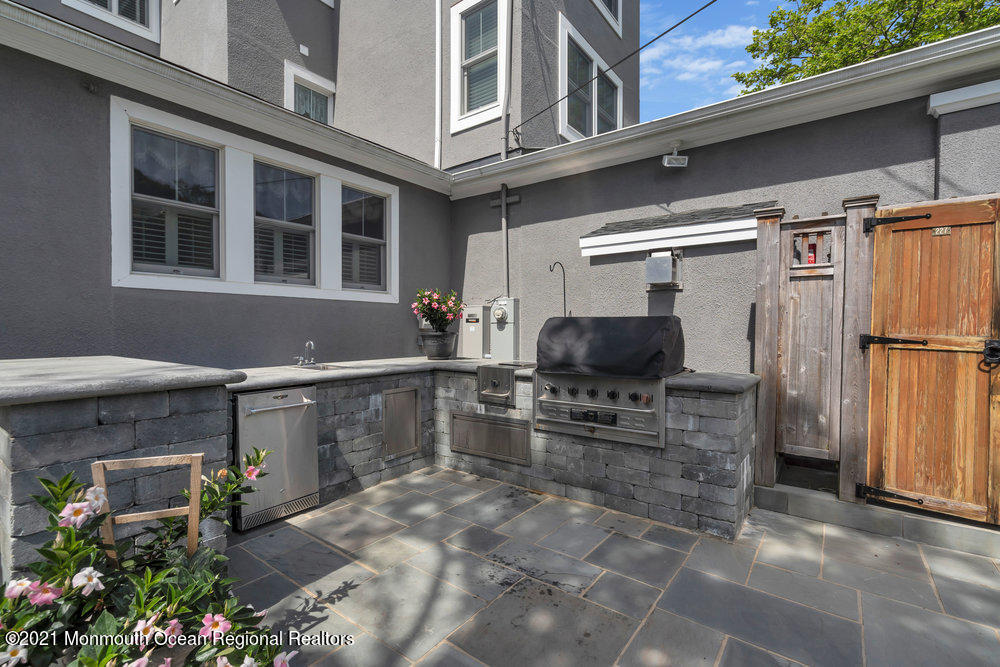 37 Ludlow Avenue Spring Lake NJ 07762