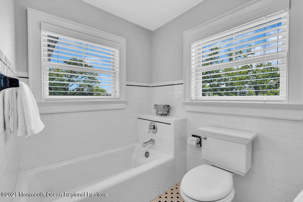 37 Ludlow Avenue Spring Lake NJ 07762