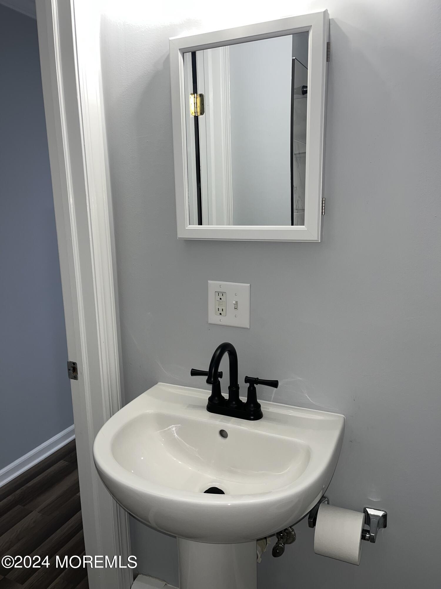 186 Ocean Avenue North Middletown NJ 07748