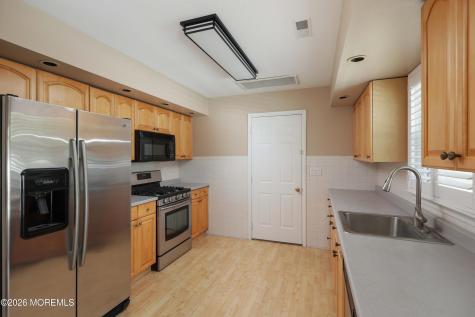 112 Minturn Road Toms River NJ 08753