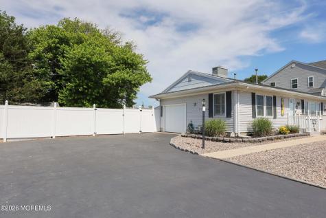 112 Minturn Road Toms River NJ 08753