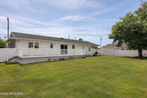 112 Minturn Road Toms River NJ 08753