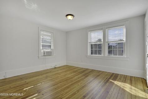 52 Leonard Street Red Bank NJ 07701