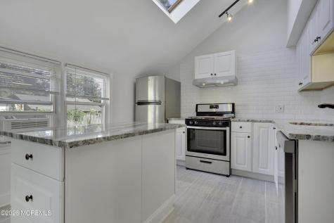 52 Leonard Street Red Bank NJ 07701