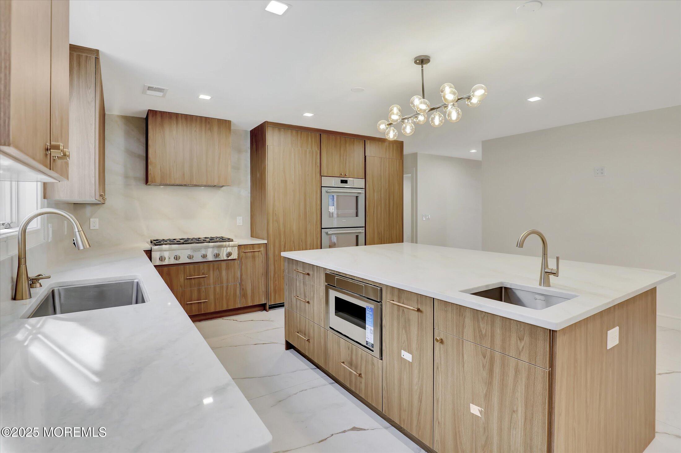 243 Woodcrest Road Oakhurst NJ 07755