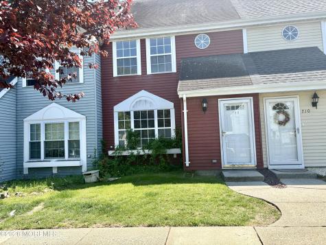 709 Lady Slipper Court Tuckerton NJ 08087