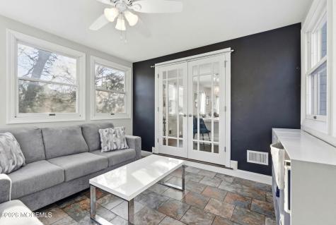 19 Carole Drive Oakhurst NJ 07755