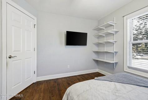 19 Carole Drive Oakhurst NJ 07755
