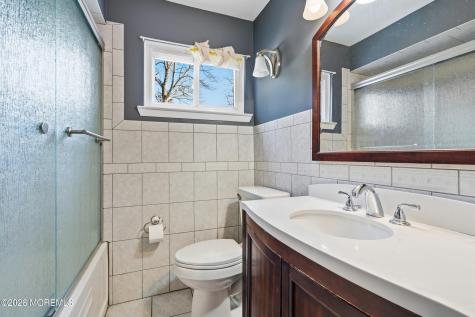 19 Carole Drive Oakhurst NJ 07755