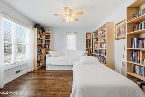 19 Carole Drive Oakhurst NJ 07755