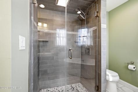 19 Carole Drive Oakhurst NJ 07755