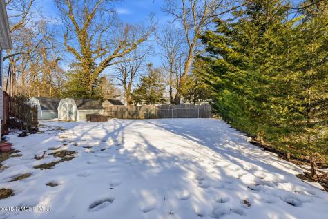 19 Carole Drive Oakhurst NJ 07755