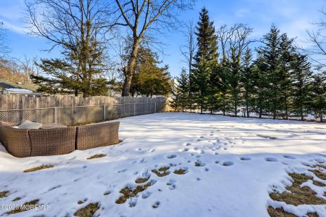 19 Carole Drive Oakhurst NJ 07755