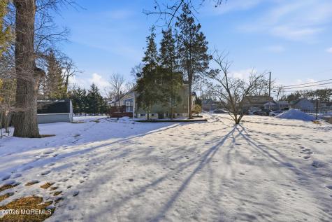 19 Carole Drive Oakhurst NJ 07755