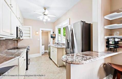 214 Cliftwood Road Oakhurst NJ 07755