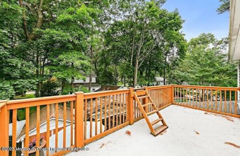 214 Cliftwood Road Oakhurst NJ 07755