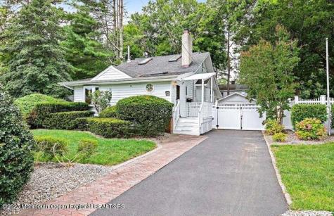 214 Cliftwood Road Oakhurst NJ 07755