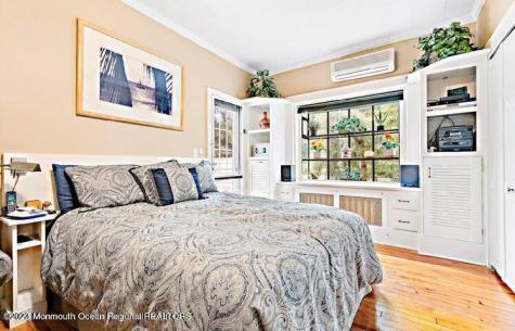 214 Cliftwood Road Oakhurst NJ 07755
