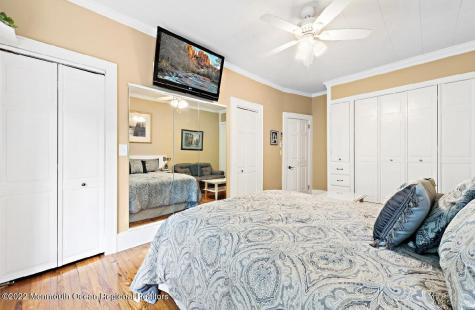 214 Cliftwood Road Oakhurst NJ 07755
