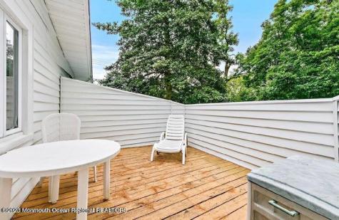 214 Cliftwood Road Oakhurst NJ 07755