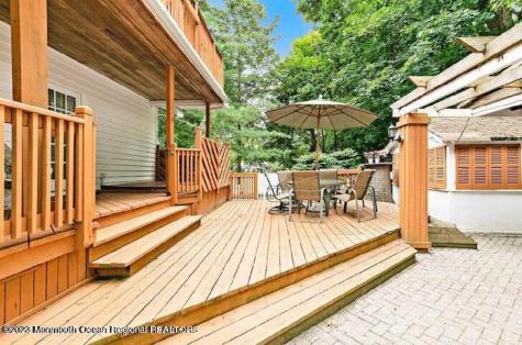 214 Cliftwood Road Oakhurst NJ 07755