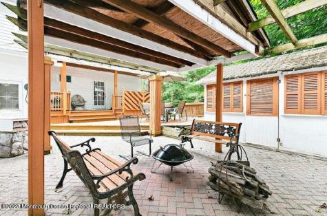 214 Cliftwood Road Oakhurst NJ 07755