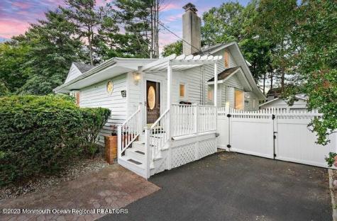 214 Cliftwood Road Oakhurst NJ 07755