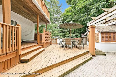 214 Cliftwood Road Oakhurst NJ 07755