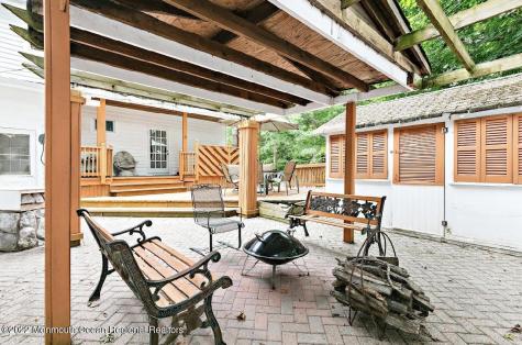 214 Cliftwood Road Oakhurst NJ 07755