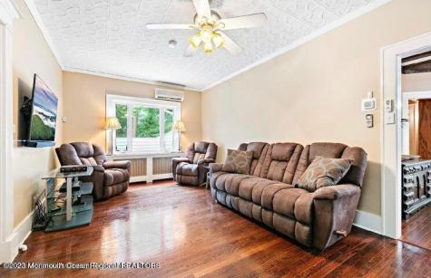 214 Cliftwood Road Oakhurst NJ 07755