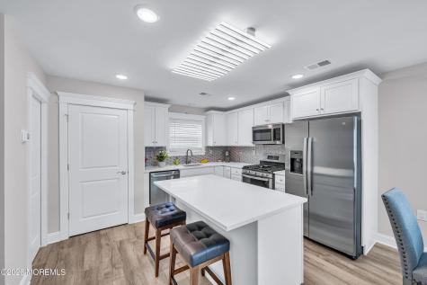 16 Elder Street Mantoloking NJ 08738