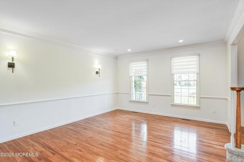 9 Mackenzie Court Freehold NJ 07728