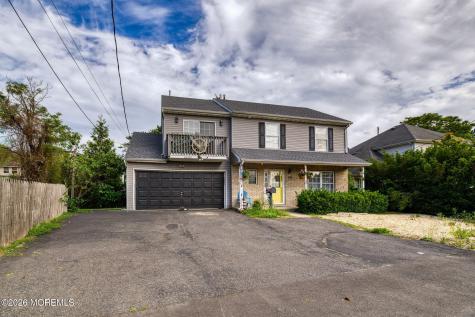 450 Beachway Avenue Keansburg NJ 07734