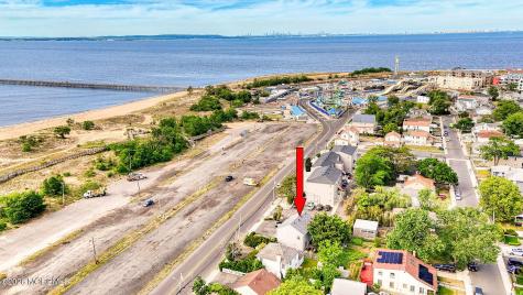 450 Beachway Avenue Keansburg NJ 07734