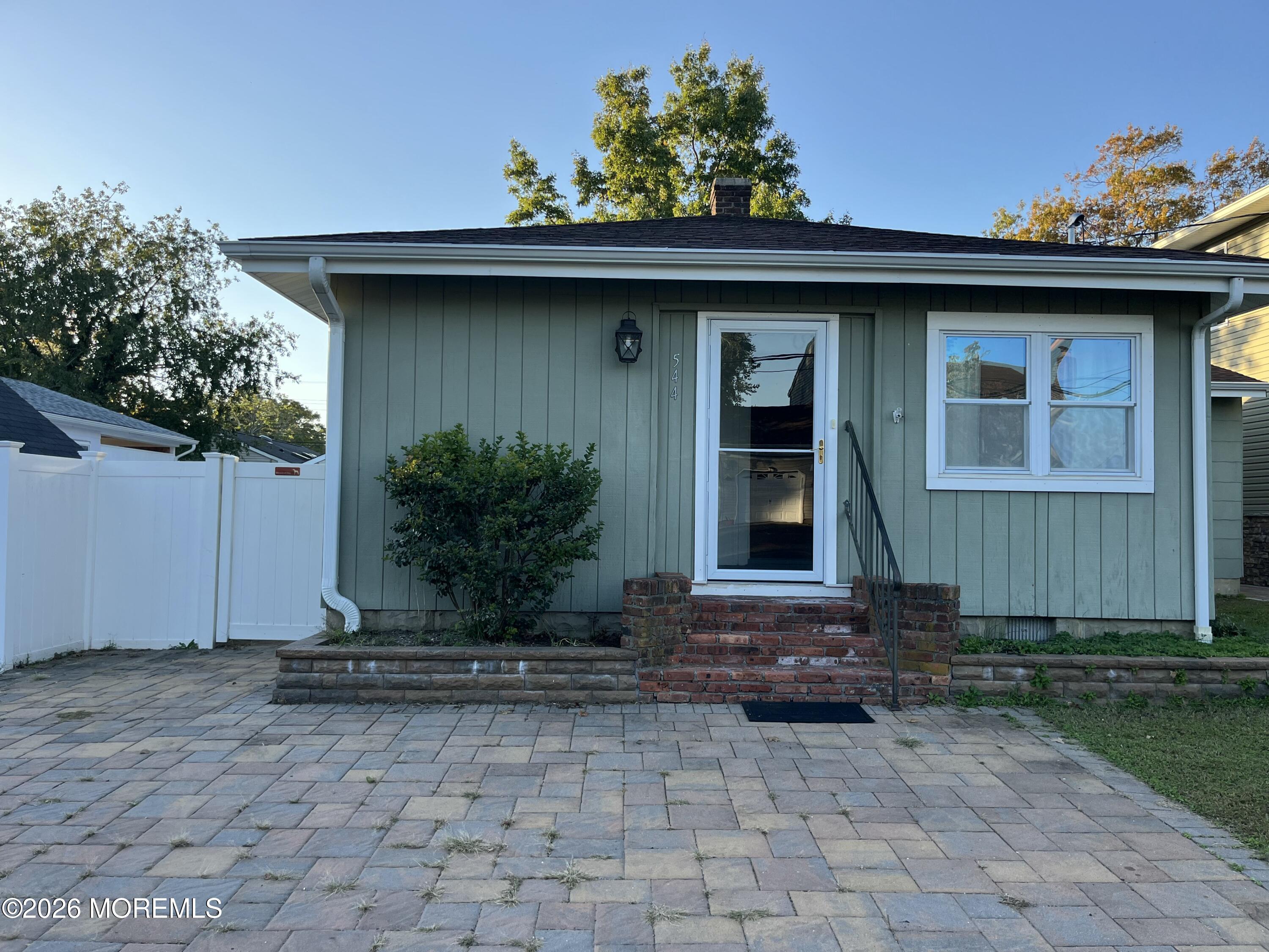 544 Pacific Avenue Beachwood NJ 08722