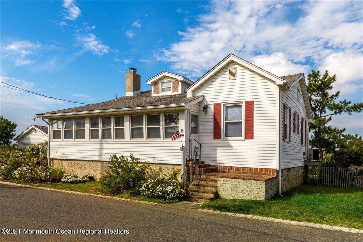 15 Riverview Road Monmouth Beach NJ 07750