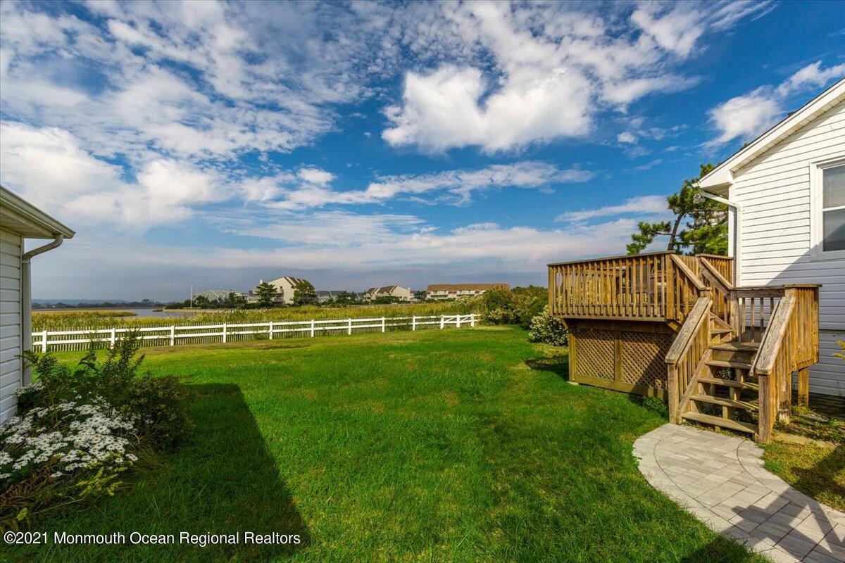 15 Riverview Road Monmouth Beach NJ 07750
